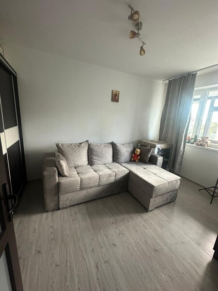 Drumul Taberei, 2 camere 50 mp, zona Plaza.
