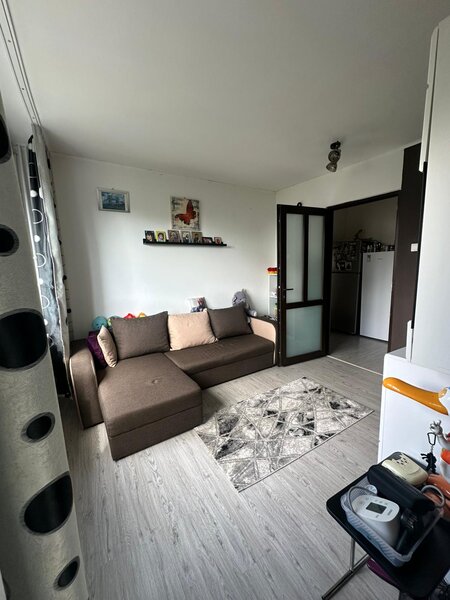 Drumul Taberei, 2 camere 50 mp, zona Plaza.
